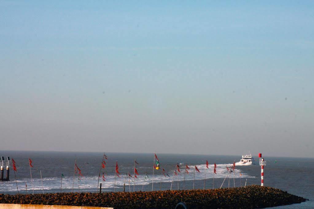 Boutique Hotel De Eilanden Harlingen Exterior foto